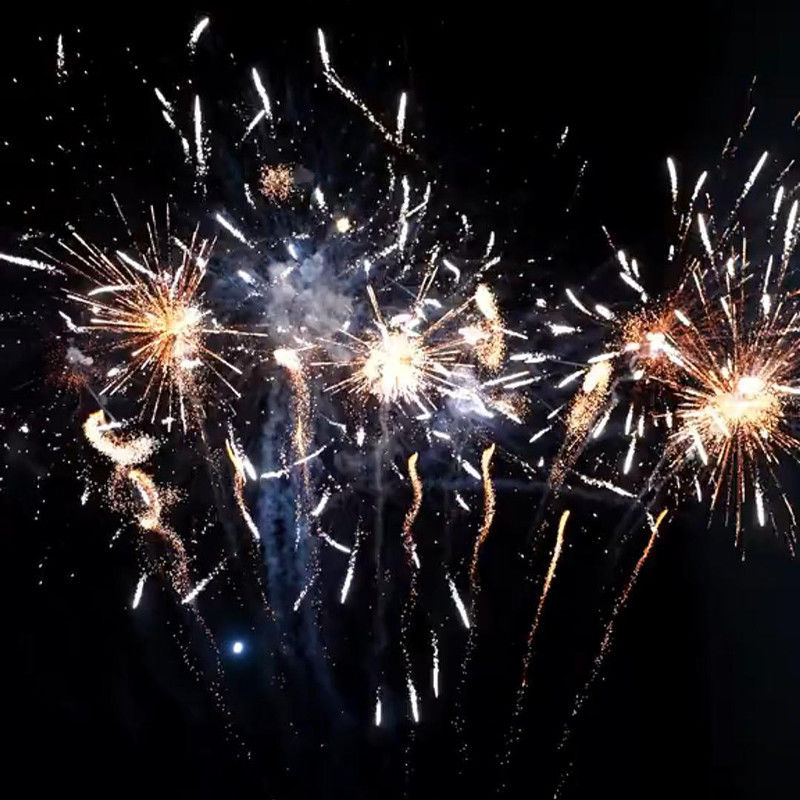 China Pyrotechnics 98 Shots Consumer Christmas New Year Cake Fireworks & Firecrackers