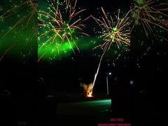 クリスマスの祭典のための打撃の大きいケーキの花火の瀏陽市の100つの花火