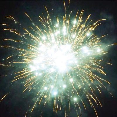 2025 高品質の輸出ケーキ 花火  pirotechnics 500G 20ショット 良い効果 屋外花火 祝賀のケーキ